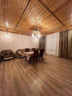 Cozy House With Swimming Pool Near City Center no1 - 4