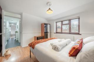 Charming retreat in Waltham Cross, Hertfordshire - Cheshunt - 1