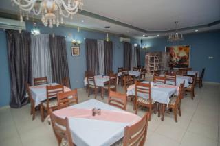 Room in BB - Charming Bed And Breakfast In Lubumbashi - Lubumbashi - 5