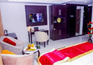 Room in Apartment - Limewood Hotel 5 Star Port Hotel - Port Harcourt - 2