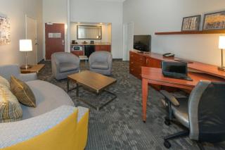 Courtyard by Marriott Albany - Albany - 1