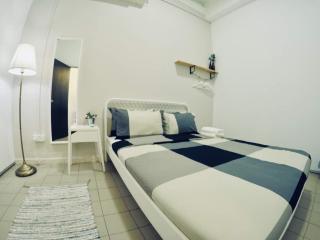 35Mandalay at Georgetown 5 bedroom for 7-15 pax - George Town - 3