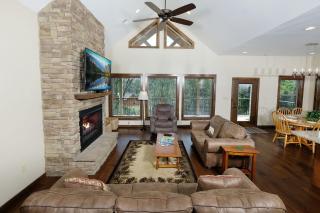 Bear Watch 1011 - Gatlinburg - 4