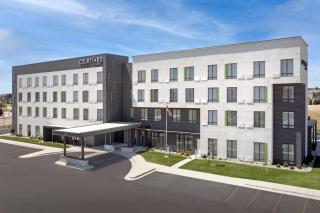 Courtyard by Marriott Fargo - Fargo - 0