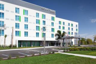 Courtyard by Marriott Winter Haven - Winter Haven - 7