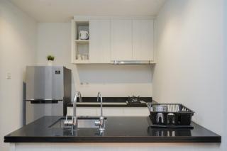 Nice and Homey 1BR at Branz BSD City Apartment By Travelio - Tangerang - 2