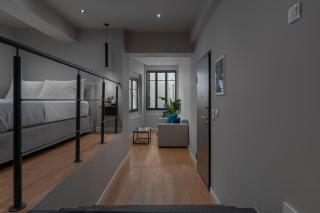 Hebrard Industrial Suites - 1