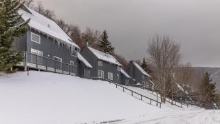 Clyde's Cabin home - Warren - 1