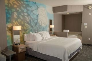 Courtyard by Marriott Erie Ambassador Conference Center - Erie - 4