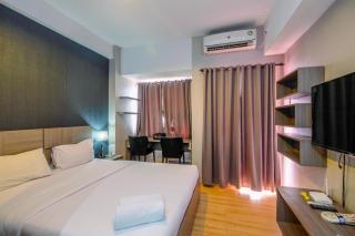 Cozy Living and Homey Studio Apartment at Margonda Residence 5 By Travelio - Depok - 8