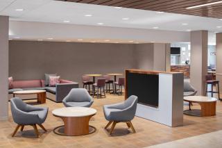 Courtyard by Marriott Wayne Fairfield - 8