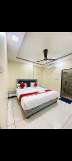 Budget hotel - Indore - 2