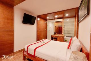 Khách sạn Dìn Ký Cổng Chào Bình Dương - Thuan An - 2
