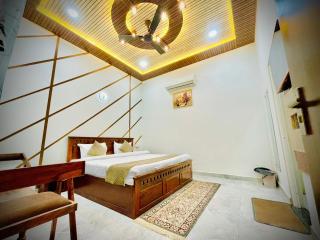 Hotel Shri Keshav Haveli - 4