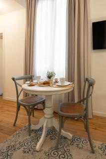 Via dei Pepi 3 - Florence Charming Apartments - Chic retreat Apartment a few steps from Santa Croce Square - Florence - 6