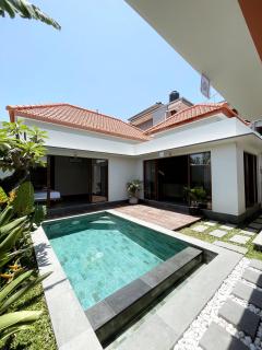 Tranquil Villa in Canggu - Tumbak Bayuh - 2