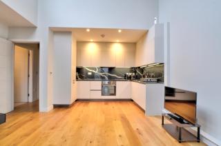 Modern 3 bedroom penthouse duplex apartment - Rayleigh - 7