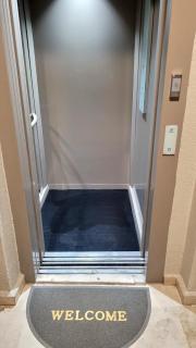 le chaleureux a 10mn de l'aeroport face a la gare CTM Hivernage - 3