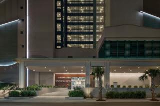 Courtyard by Marriott Myrtle Beach Oceanfront - Myrtle Beach - 3