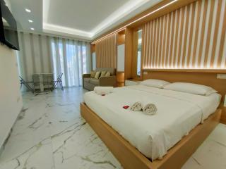 France 105 Super Centrale 2 Pers WiFi AC - 0