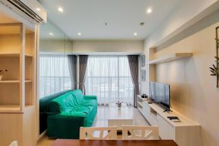 Nice and Spacious 2BR with Extra Room at Branz BSD City Apartment By Travelio - Tangerang - 4