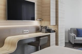 Courtyard by Marriott Hamburg City - Hamburg - 6
