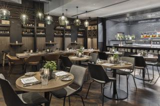 Courtyard by Marriott Hamburg City - Hamburg - 1