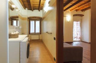 Appartamento con travi a vista - 4