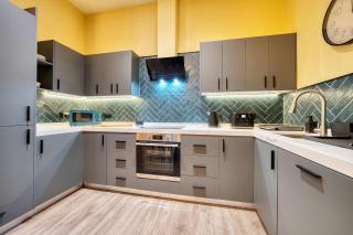 Large Central Station 2 Bed Apartment A2 - Glasgow - 7