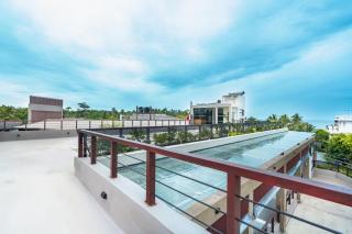 Lavendish Beach Resort - 2