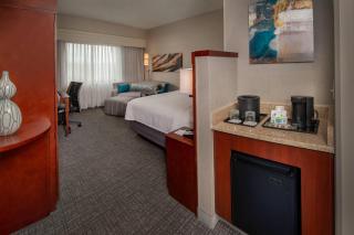 Courtyard by Marriott Hagerstown - Hagerstown - 4
