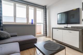 Spodek Inviting Apartment - Katowice - 9