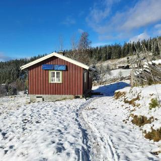 Authentic Cabin Near Risgrånnbakken - 6