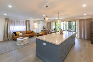 Regentville Waterfront Luxury Residence - Emu Plains - 5