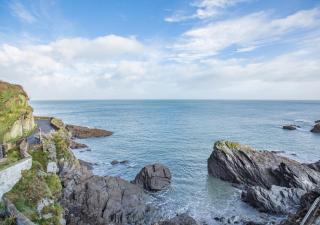 Oceans Embrace - Ilfracombe - 0