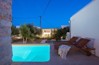 Triotissa Local Living Residences - Drios - 9