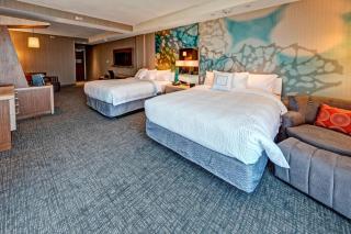 Courtyard by Marriott Westbury Long Island - 1