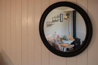 ShepherdsHut-Hot Tub-Cotswolds-PetFriendly - Brackley - 1