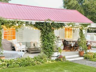 Pearl Of The Prairie - Tollered - 6
