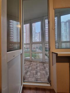 ЖК Патриотика, метро Позняки Второй этаж - Kiev - 8