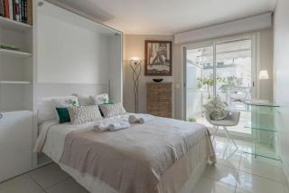 3-Br Apartment Sea View Swimming Pool - 8