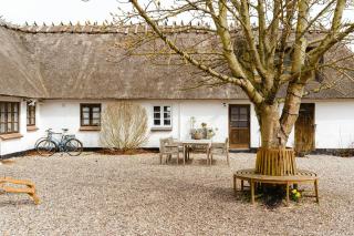 Family-Friendly Oasis With Sea View In Funen - Nyborg - 9