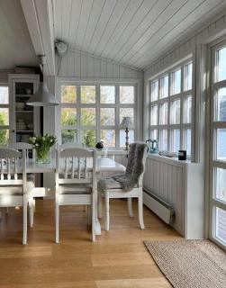 Cabin With Shoreline By Brusdalsvannet Lake - 4