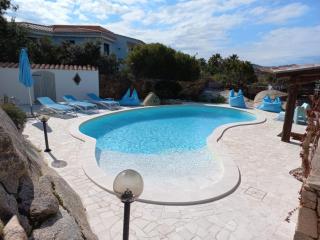 Wonderful Villa with Pool in Palau - Palau - 0