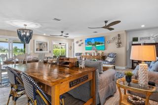 Mermaid Cove on the Lake - Cape Coral - 1