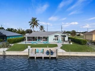 Mermaid Cove on the Lake - Cape Coral - 0