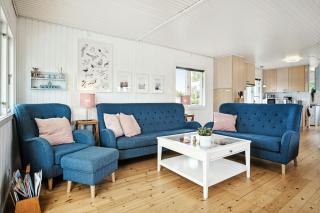 Rich Outdoor Life And Nostalgia At Middelfart - 1