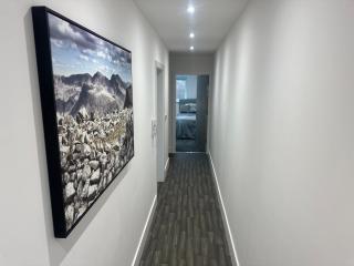 Delightful 2-Bedroom Flat Perfect for City Adventurers - Long Eaton - 2