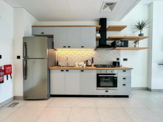 Cozy 1BR Socio Tower Dubai Hills - Dubai - 8