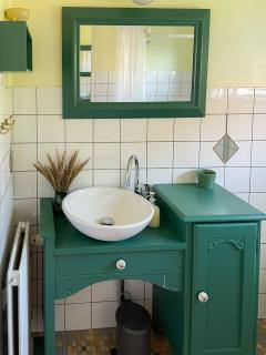 Cozy And Colorful House Close On Bornholm - - 9